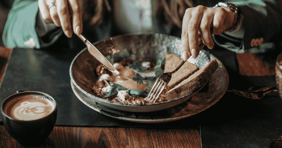 Article Hypnose trouble alimentaire : les signes que cette méthode est faite pour vous !