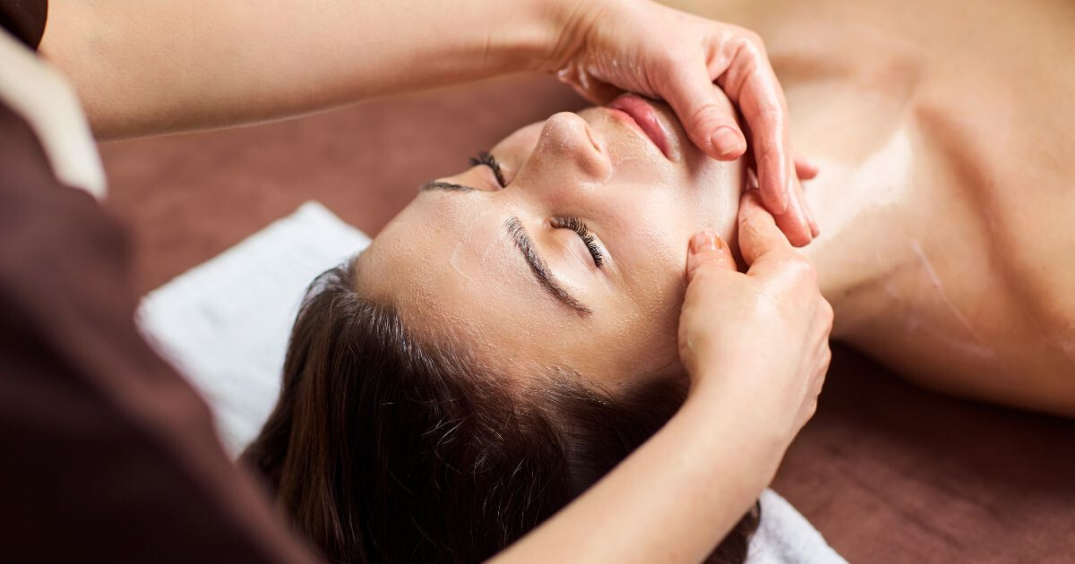 Article Ostéopathe facial : quand le bien-être passe par le visage